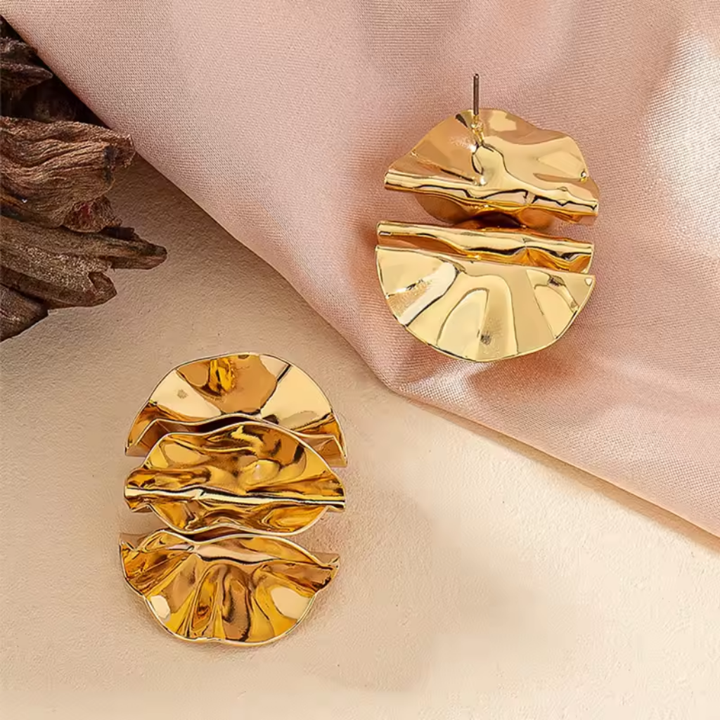 18K Sculpted Wave Earrings