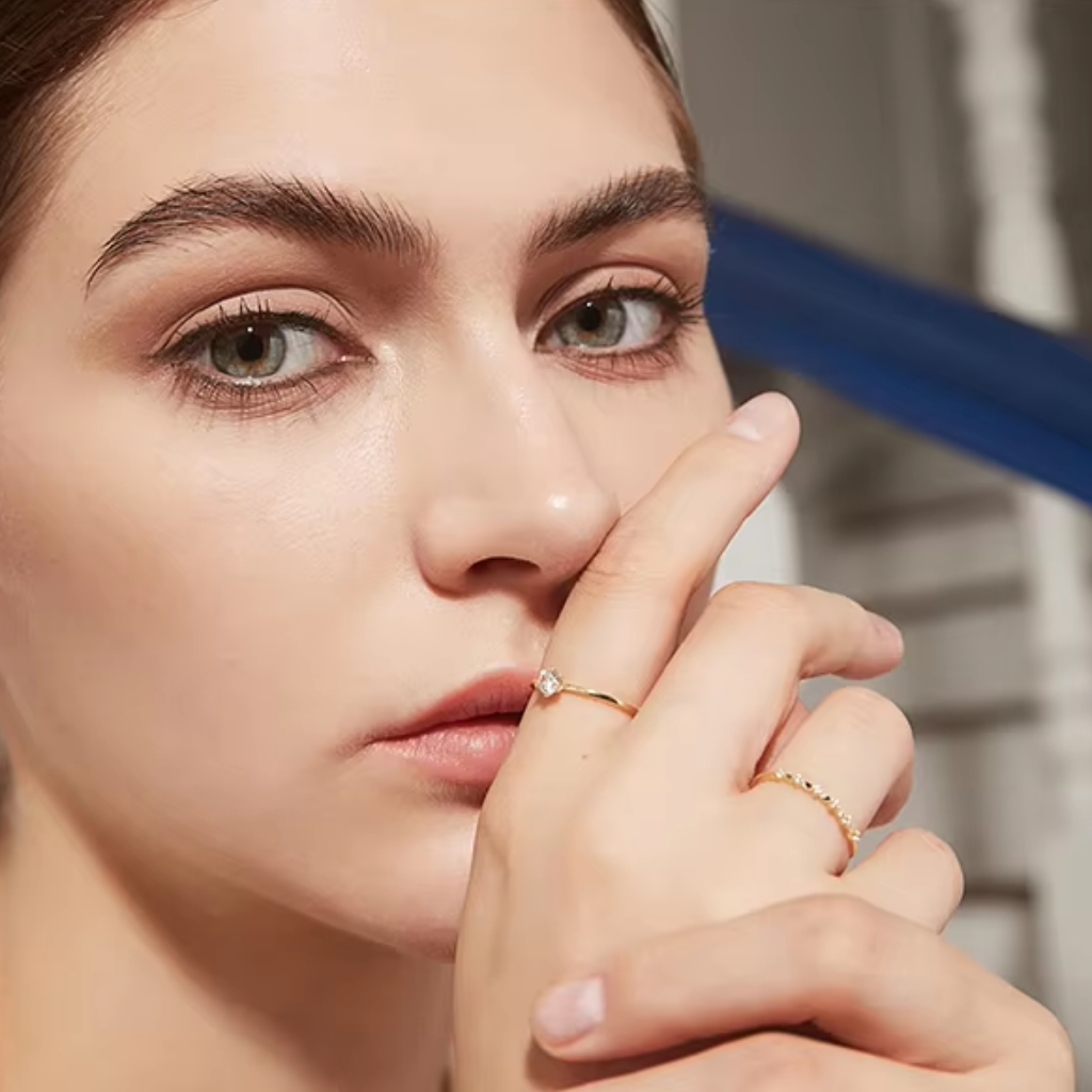 Lustre Solitaire Ring