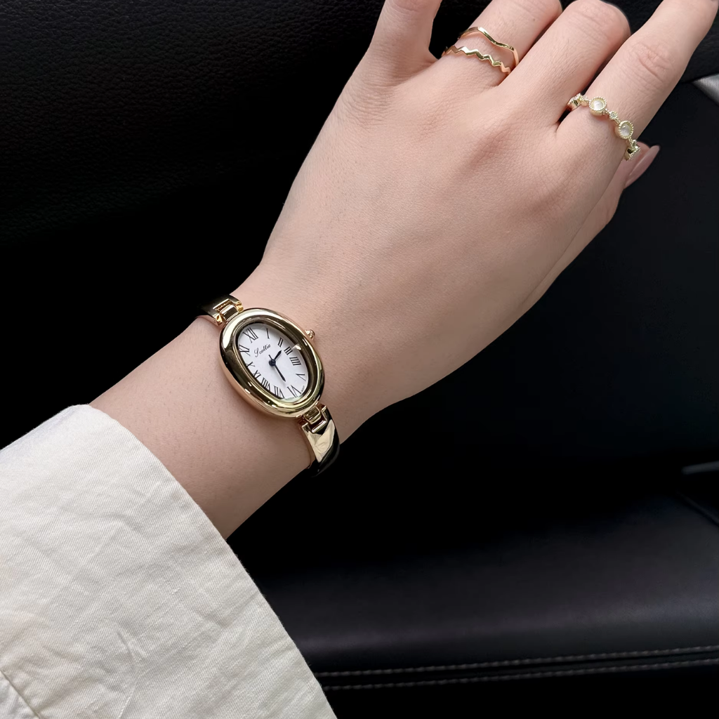 Oval Quartz Watch